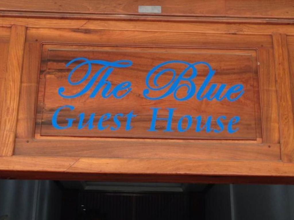 The Blue Guest House Battambang Exterior photo